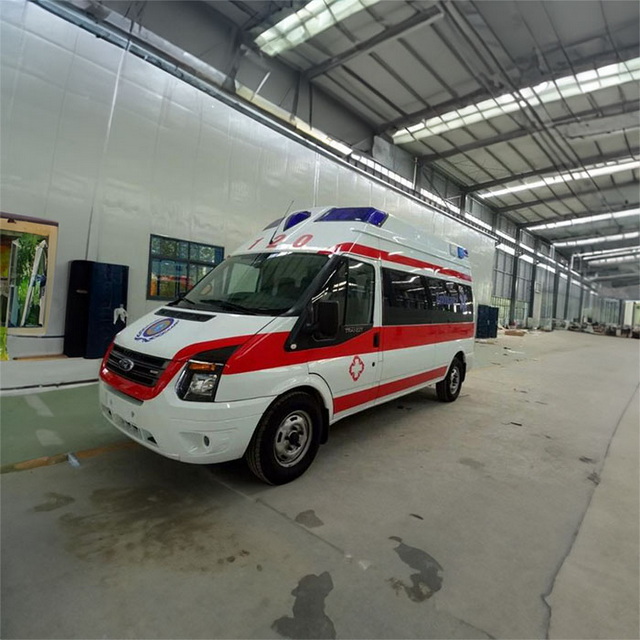 银川市兴庆预约私人救护车租赁到彭阳县妇幼保健院救护车出租一般多少钱租用