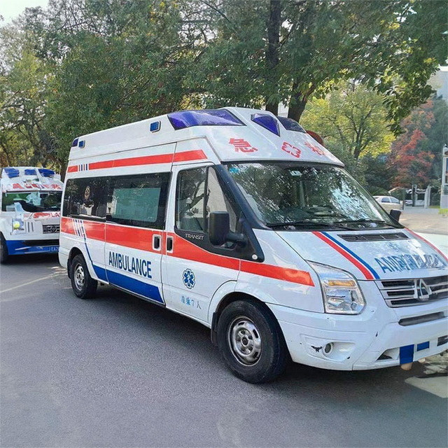 2024年西夏区救护车租赁：银川急救转运车收费标准 紧急救护车电话
