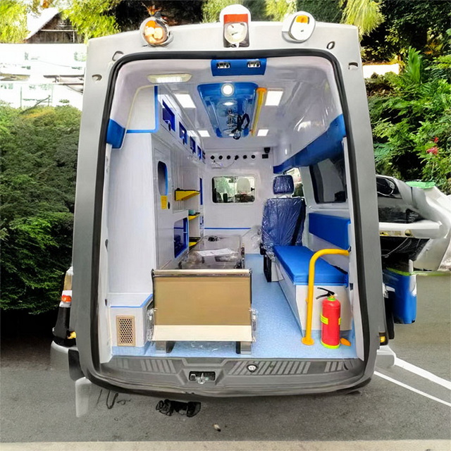 贺兰县私人救护车出租到石炭井矿务局大峰露天矿医院哪里有长途救护车出租